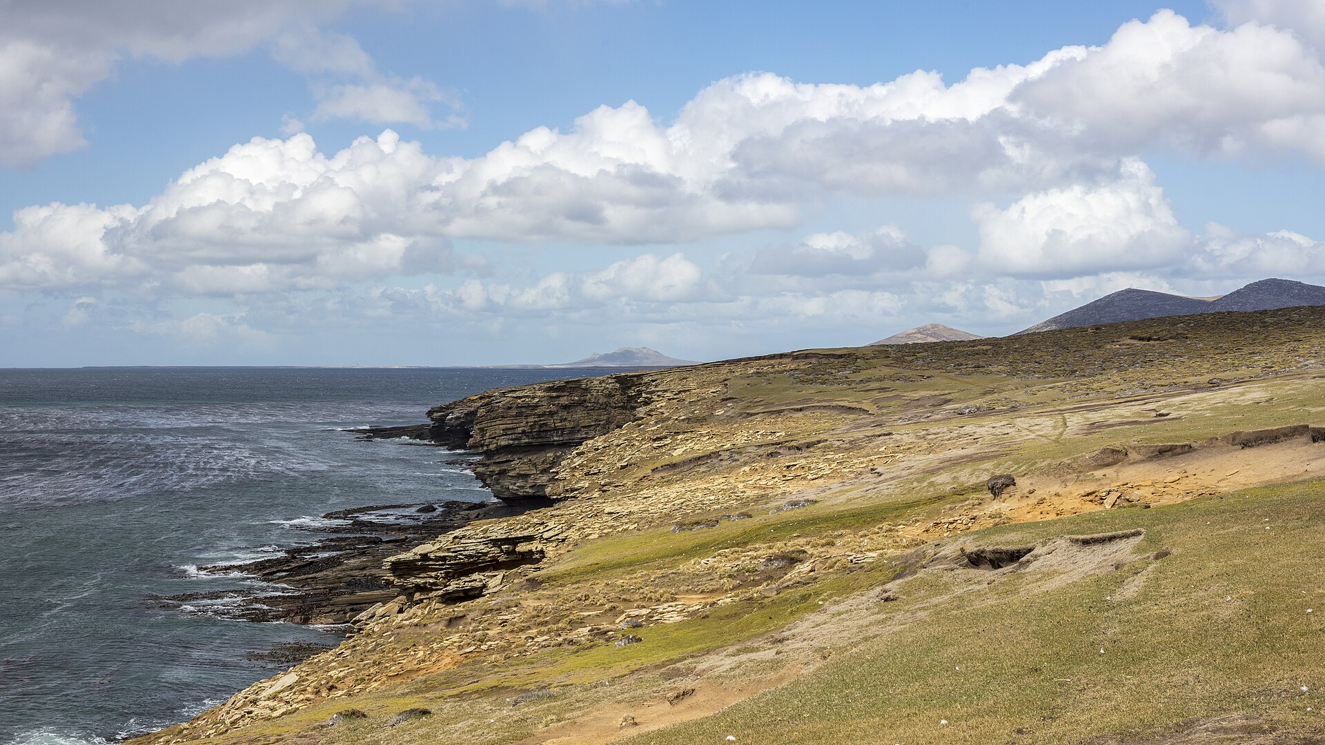 Paisaje costero de las islas Malvinas o Falkland